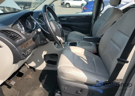 2011 Dodge Grand Caravan Crew z USA, uszkodzony, nr VIN 2D4RN5DG0BR689871